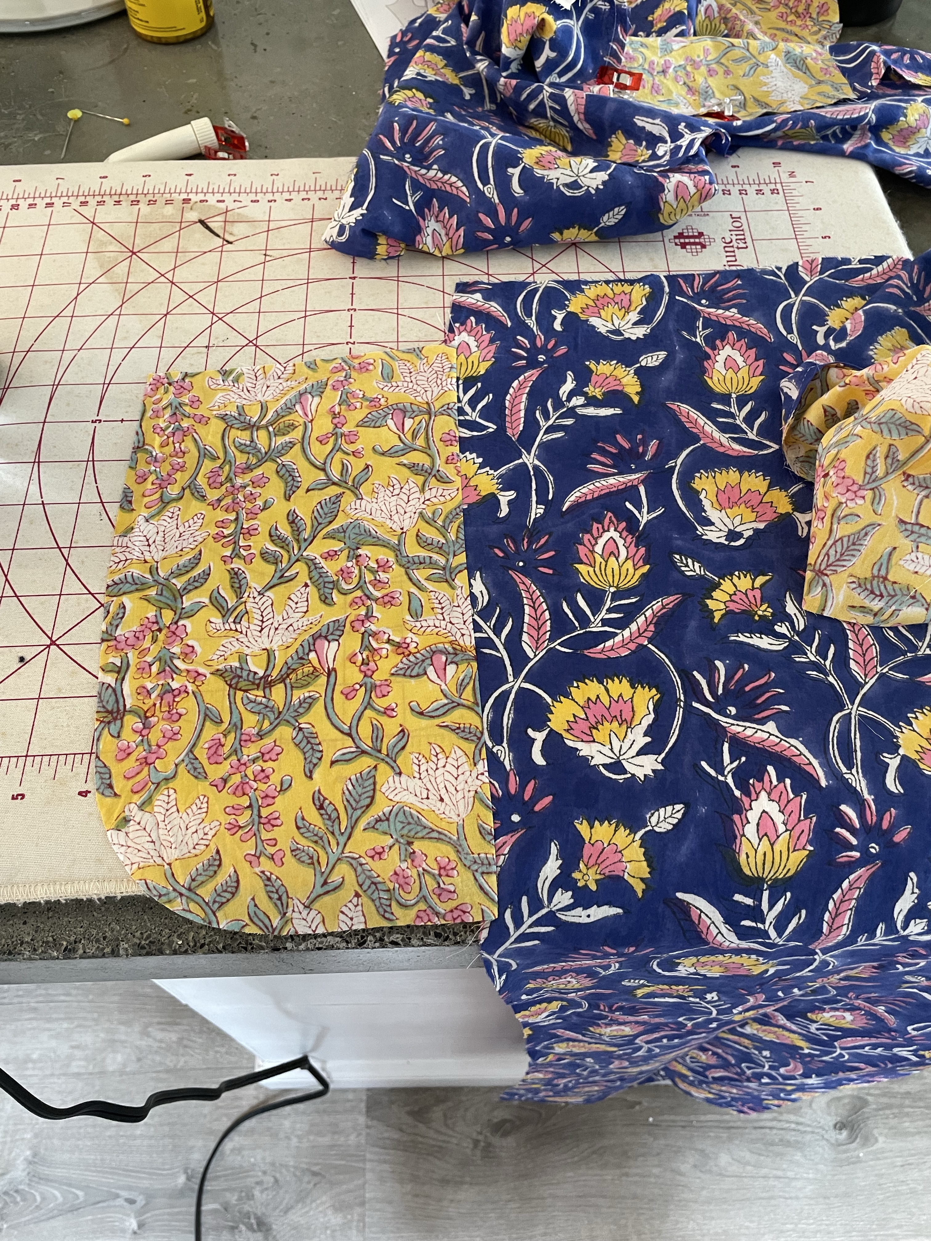 How To Sew Clothes: Learn with Simple, Super-Hackable Sewing Patterns -  Stonemountain & Daughter Fabrics